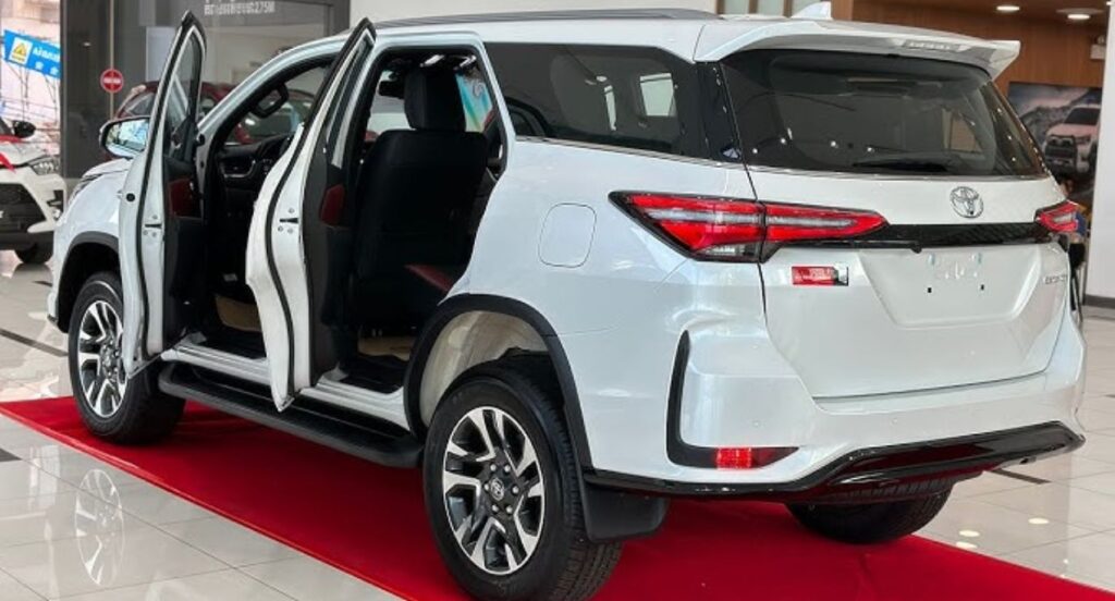 Toyota Fortuner 2025 