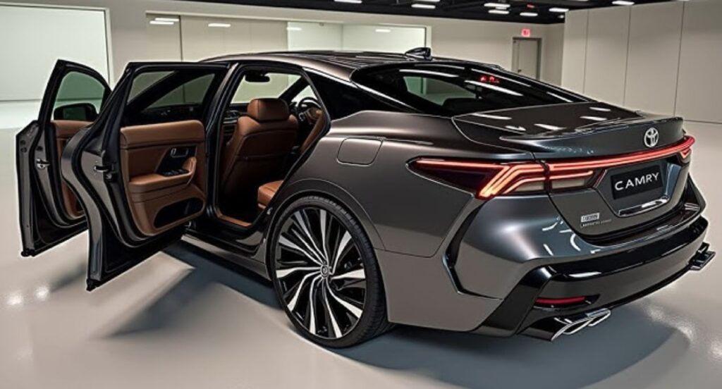 Toyota Camry 2025